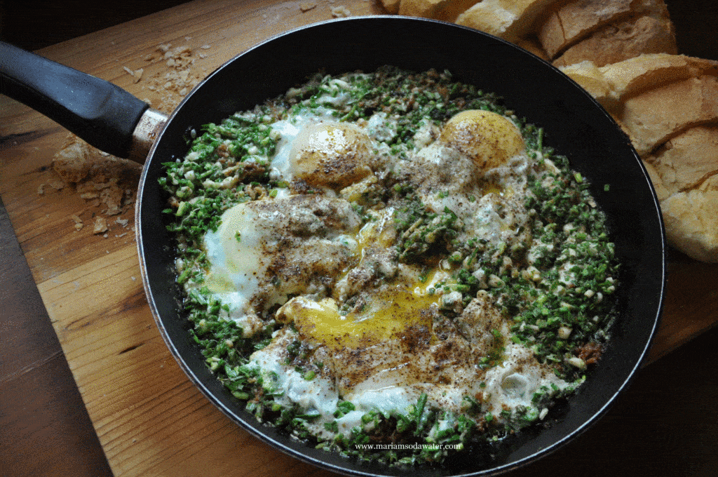 Bohra Lasanyo﻿,mince meat, green garlic and fried eggs | Recipe52.com