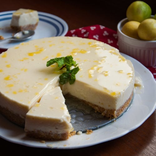 Lemon Mousse cake