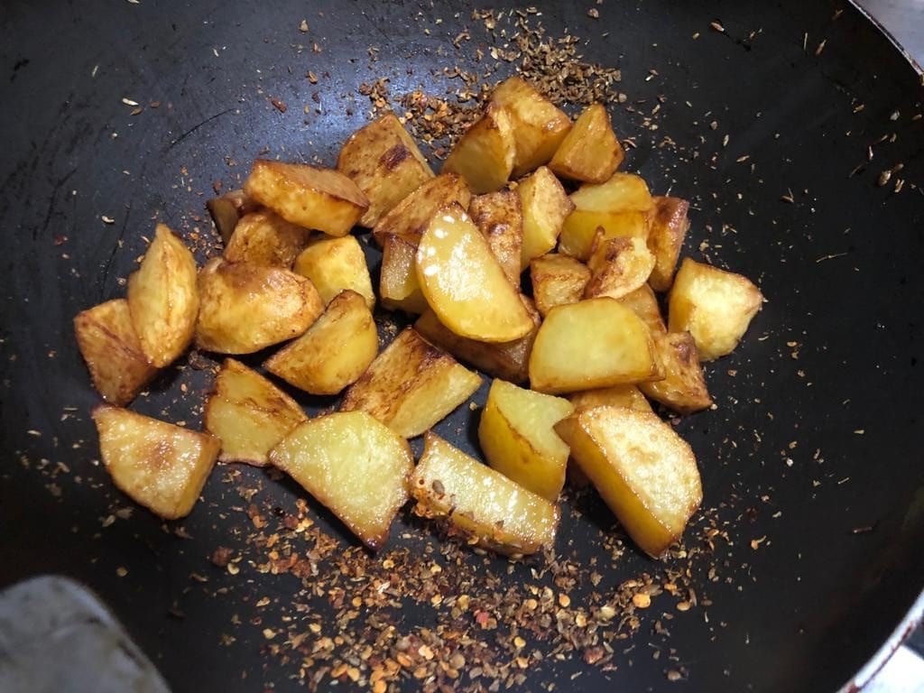 seasoned fried potatoes