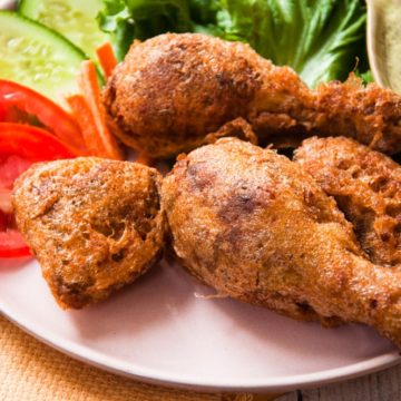 Bohra fried chicken close up shot.